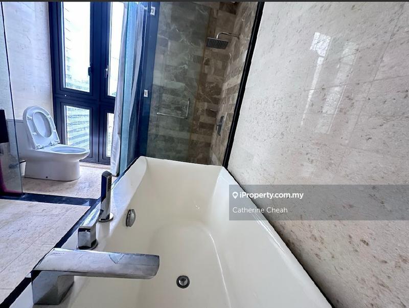 For Sale - 6 CapSquare