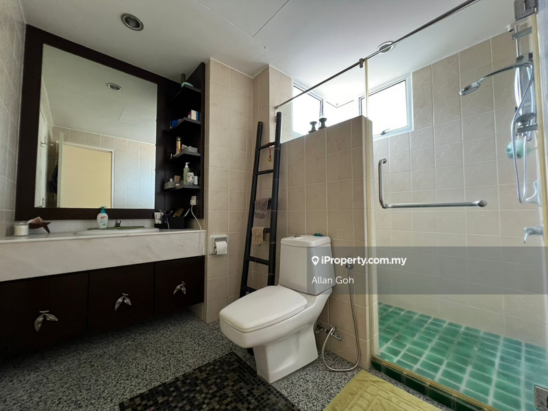 Kondominium untuk Dijual di Tanjung Beach Condominium oleh Allan Goh - iProperty.com.my