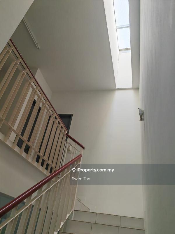 Rumah Teres untuk Dijual di qi6mk, Telok Panglima Garang oleh Swen Tan - iProperty.com.my