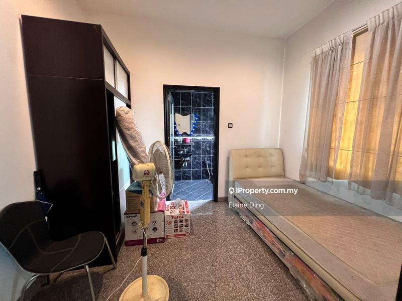 Banglo untuk Dijual di Country Heights, Kajang oleh Elaine Ding - iProperty.com.my