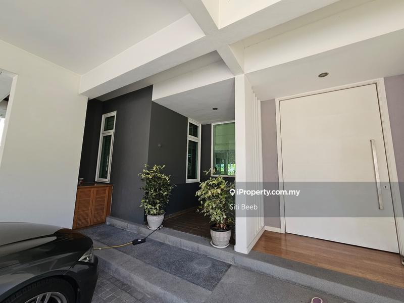 Banglo untuk Dijual di Putra Heights, Subang Jaya oleh Siti Beeb - iProperty.com.my