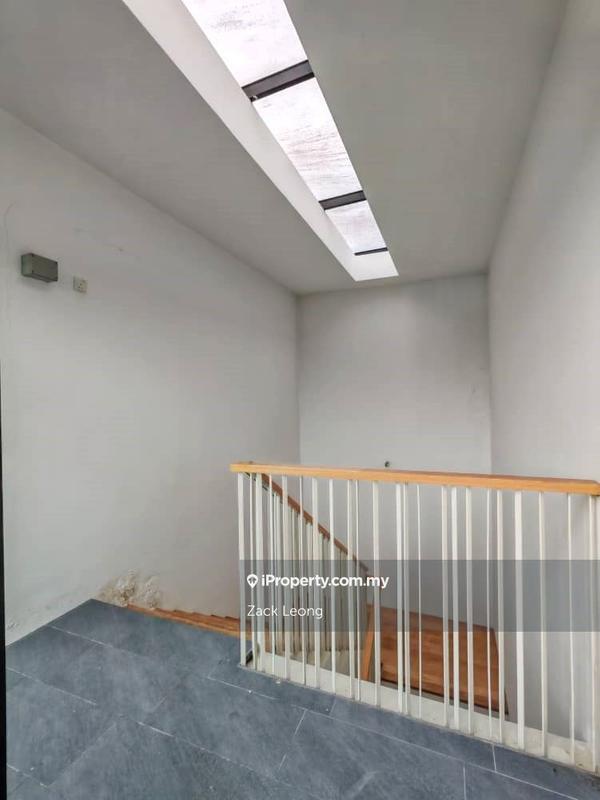 Bungalow House for Sale in Taman Danau Desa, Taman Desa by Zack Leong - iProperty.com.my