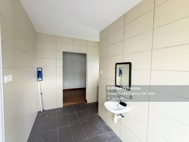 Rumah Berkembar untuk Dijual di Seksyen 5 Bandar Baru Bangi, Bangi oleh M Jamil Ali - iProperty.com.my