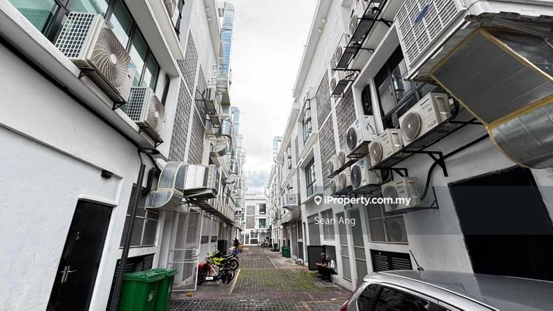 For Sale - [FACE MAIN ROAD], Inter lot, Fully Tenanted, Good location, Keponggi Square, Kepong Gi Square