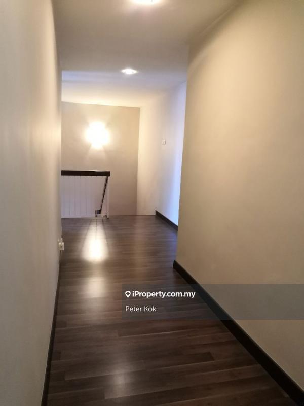 Rumah Berkembar untuk Dijual di Seksyen 17, Petaling Jaya oleh Peter Kok - iProperty.com.my