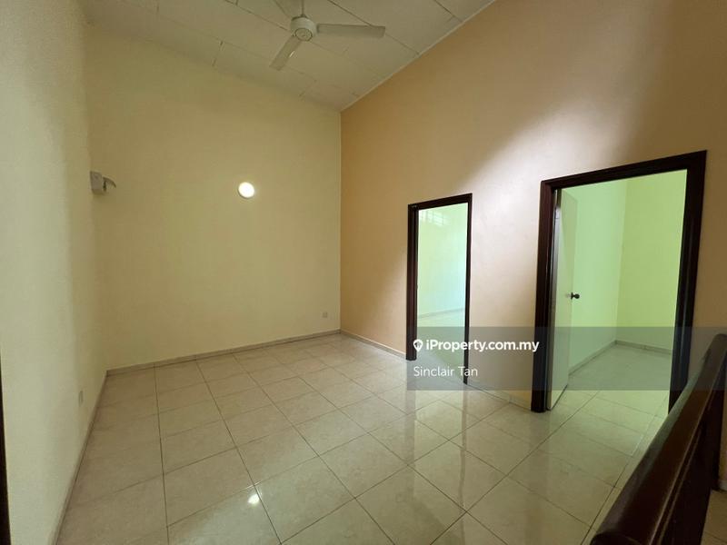 Rumah Berangkai 2 Tingkat untuk Dijual di Taman Angsa Mas, Durian Tunggal oleh Geoffery Wee - iProperty.com.my