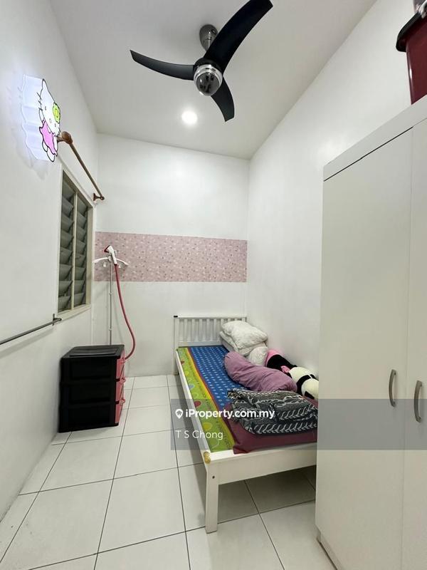 Townhouse for Sale in Bandar Saujana Putra, Tanjong Duabelas by T S Chong - iProperty.com.my