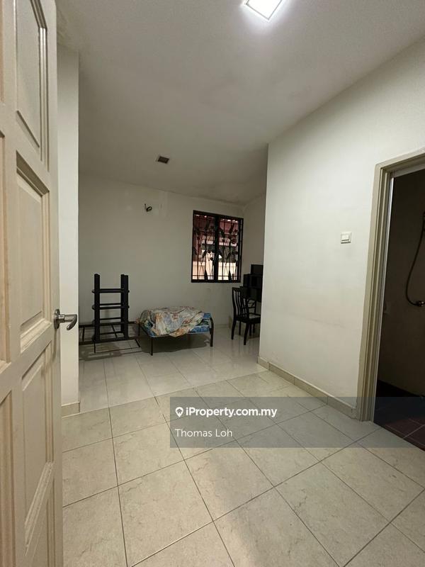 Bungalow House for Sale in Subang Jaya, Selangor by Thomas Loh - iProperty.com.my