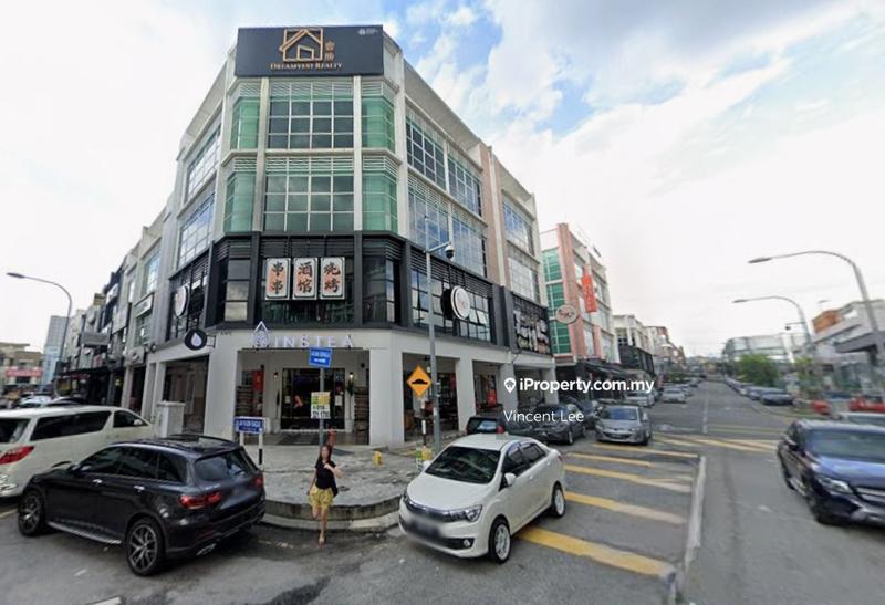 For Sale - Sri Petaling Corner Unit