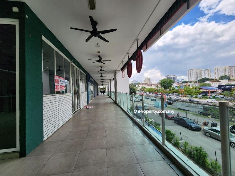 Pejabat-Runcit untuk Disewa di Petaling Lama, Jalan Klang Lama (Old Klang Road) oleh Teresa Law - iProperty.com.my