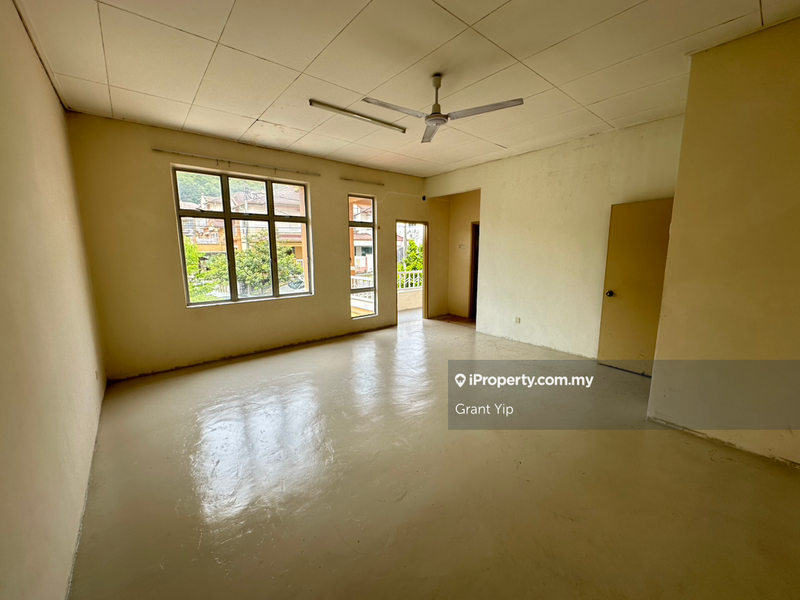 Semi-Detached House for Sale in Taman Puncak Jalil, Seri Kembangan by Grant Yip - iProperty.com.my