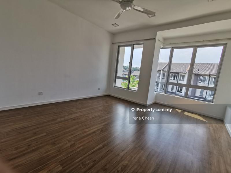 3-storey Terraced House for Sale in 402a6, Telok Panglima Garang by Irene Cheah - iProperty.com.my