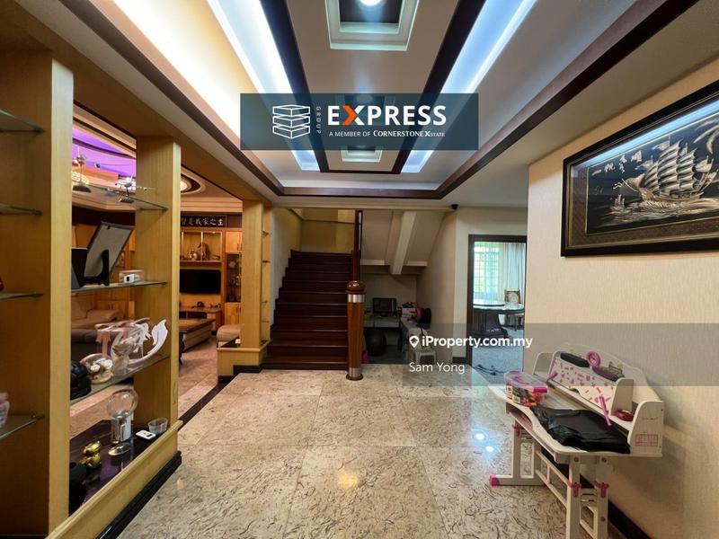 Semi-Detached House for Sale in Pujut, Miri by Sam Yong - iProperty.com.my