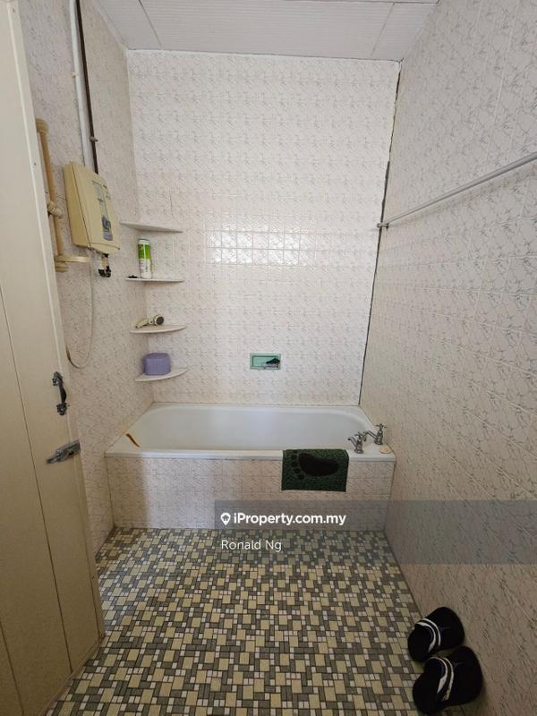 Bungalow House for Sale in Double Storey Bungalow Pulau Tikus Waterfall, Pulau Tikus by Ronald Ng - iProperty.com.my