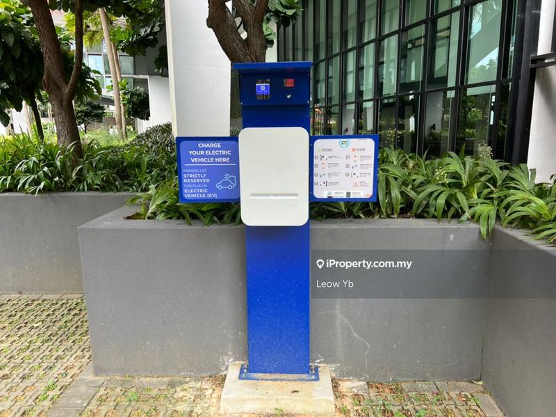 Kediaman Servis untuk Dijual di i-Residence @ i-City oleh Leow Yb - iProperty.com.my