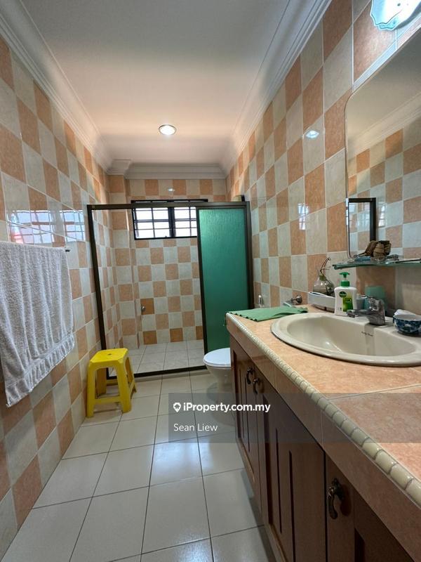 Bungalow House for Sale in Seksyen 17, Petaling Jaya by Sean Liew - iProperty.com.my
