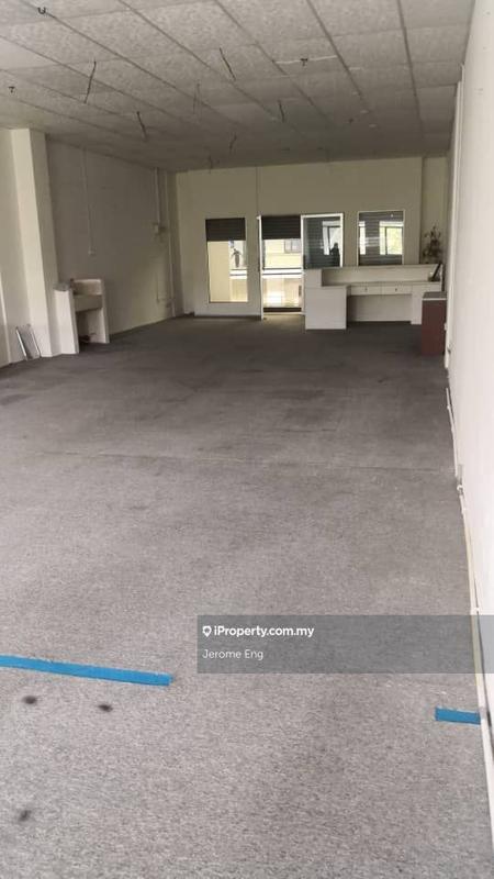 For Rent - D'Piazza Mall