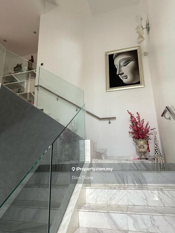 Rumah Berkembar untuk Dijual di Bukit Jelutong, Shah Alam oleh Dion Diong - iProperty.com.my