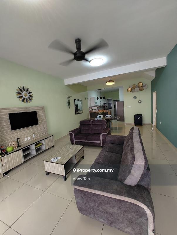 Rumah Berangkai 2 Tingkat untuk Disewa di Hijayu Aman, Bandar Sri Sendayan oleh Abby Tan - iProperty.com.my