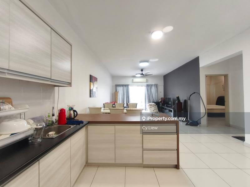 Service Residence for Sale in SetiaWalk by Cy.Liew - iProperty.com.my