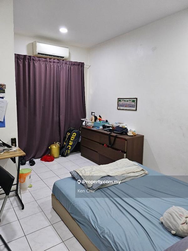 Rumah Berkembar untuk Dijual di Taman Makmur, Bandar Sungai Long oleh Ken Chu - iProperty.com.my