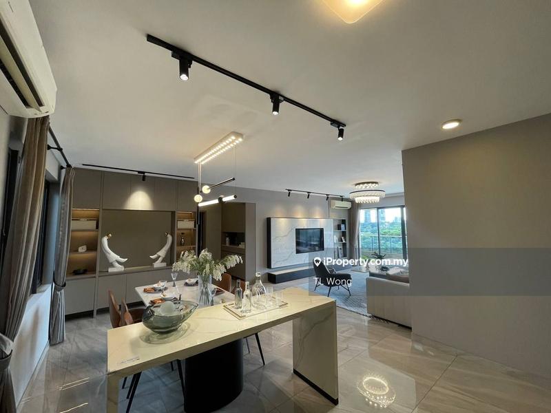 For Sale - Baron Residence @ Lake City