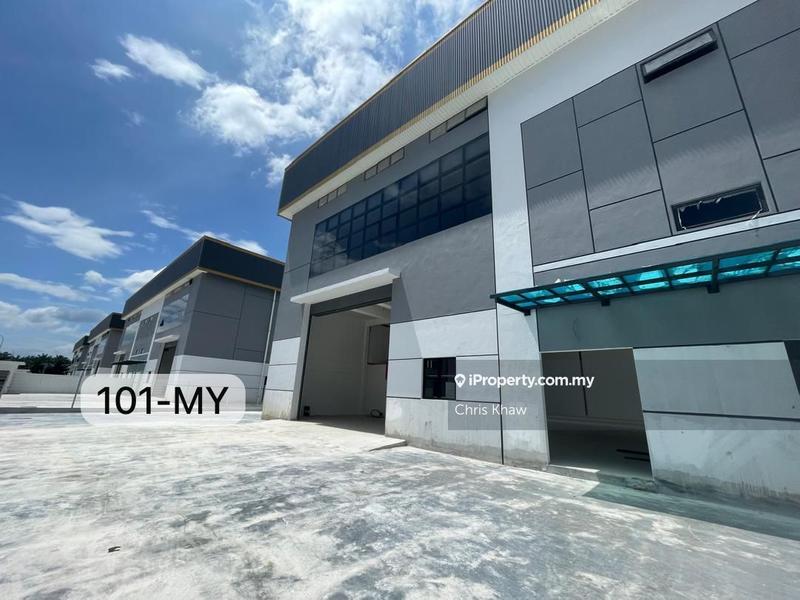 For Sale - Jenjarom Banting Selangor (ETP KIIP Jenjarom) CORNER Cluster Semi-D Factory FREEHOLD