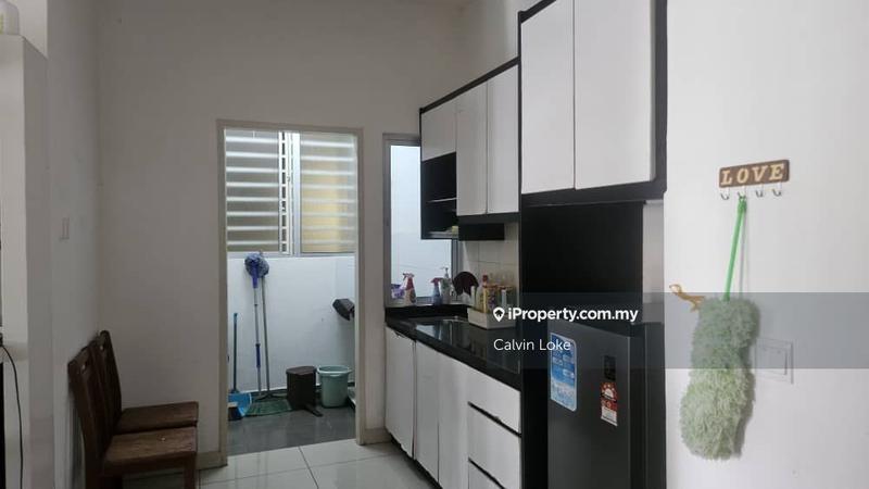 For Rent - Savanna Executive Suite @ Southville City
