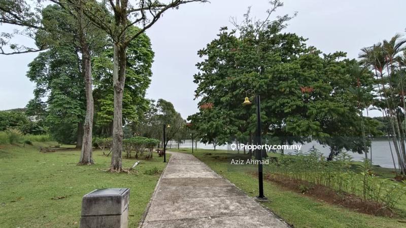 Bungalow Land for Sale in Presint 10, Putrajaya by Aziz Ahmad - iProperty.com.my