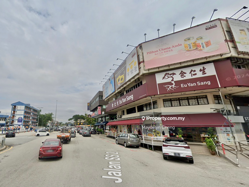 For Rent - SS2 ENDLOT MEZZANINE, FIRST & SECOND FLOOR SHOP MAIN FRONTAGE