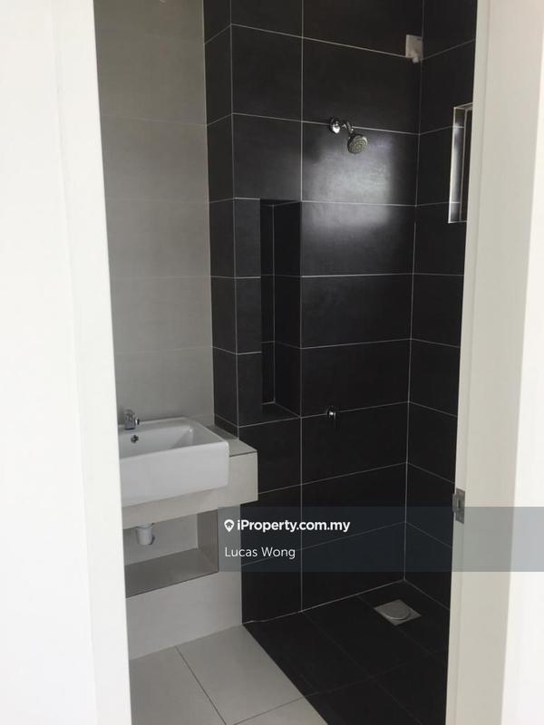 Rumah Teres 2-Tingkat untuk Dijual di Bandar Puncak Alam, Puncak Alam oleh Lucas Wong - iProperty.com.my