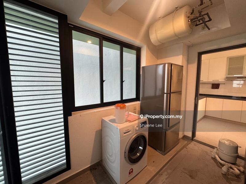 For Rent - Molek Pine 4