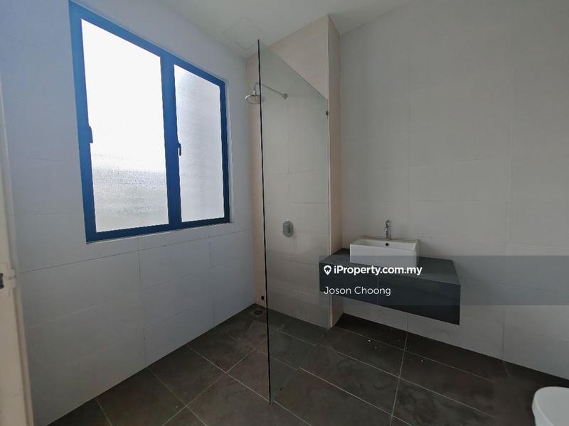 Rumah Teres 3-Tingkat untuk Dijual di Taman Anggun 3, Rawang oleh Joson Choong - iProperty.com.my