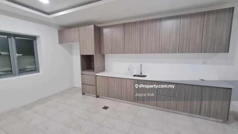 For Sale - Lakefront Residence