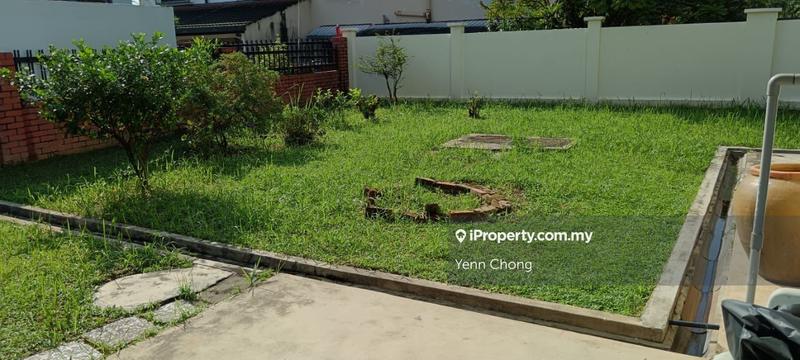 Rumah Berkembar untuk Dijual di Taman Yarl, Jalan Klang Lama (Old Klang Road) oleh Yenn Chong - iProperty.com.my
