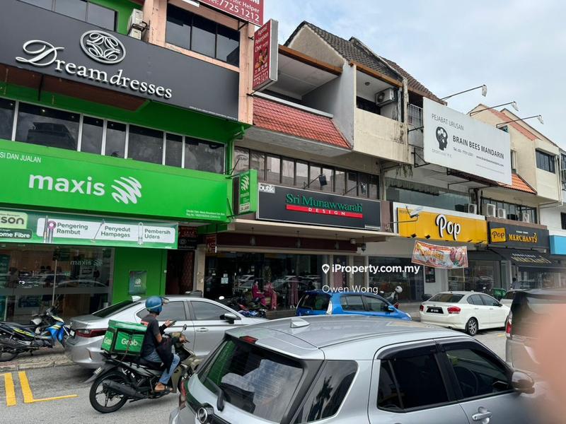For Rent - Ground Floor 25x75 TTDI Taman Tun Dr Ismail,
