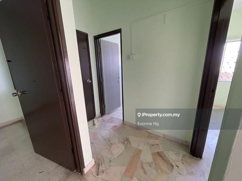Rumah Berkembar untuk Dijual di Kajang, Selangor oleh Evonne Ng - iProperty.com.my