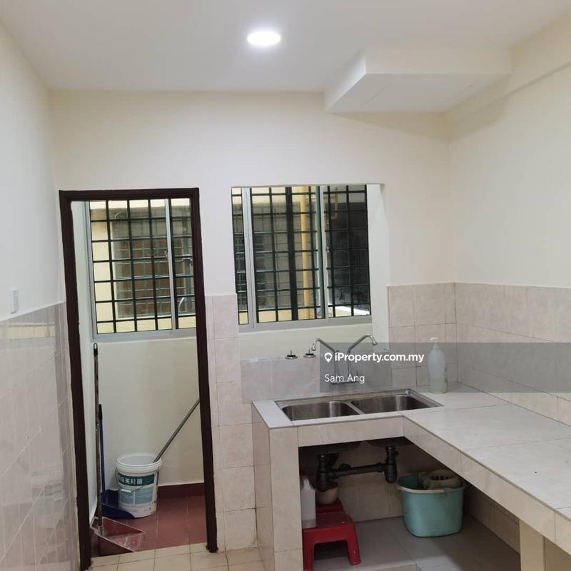 Pangsapuri untuk Dijual di Mandy Villa oleh Sam Ang - iProperty.com.my