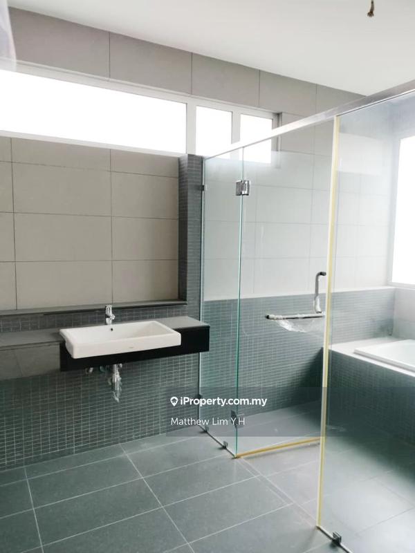 Bungalow House untuk Dijual di Ambang Botanic, Klang oleh Matthew Lim Y.H - iProperty.com.my