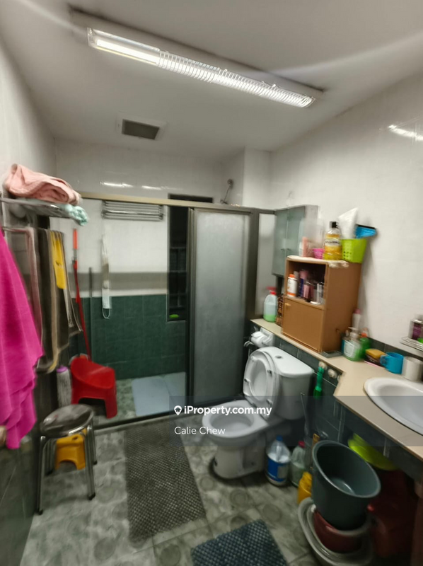 Semi-Detached House for Sale in Bandar Bukit Tinggi 2, Klang by Calie Chew - iProperty.com.my