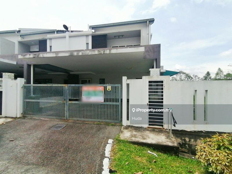 Rumah Berangkai 2 Tingkat untuk Dijual di Nilai Impian, Nilai oleh Huda - iProperty.com.my