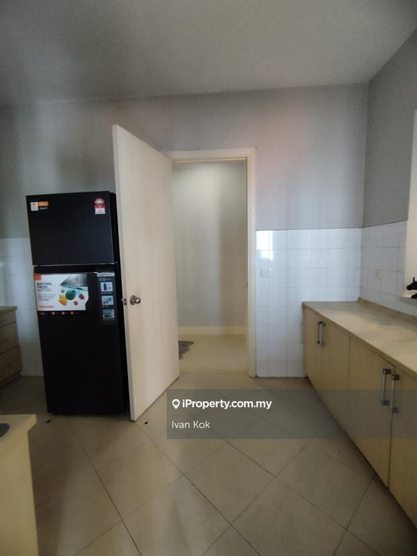 Kondominium untuk Dijual di Surian Condominium oleh Ivan Kok - iProperty.com.my