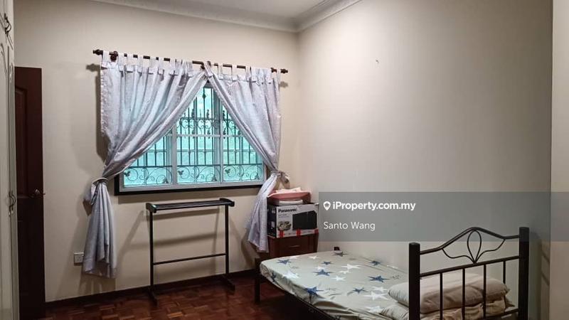 Bungalow House untuk Dijual di Taman Bukit Tiram, Ulu Tiram oleh Santo Wang - iProperty.com.my