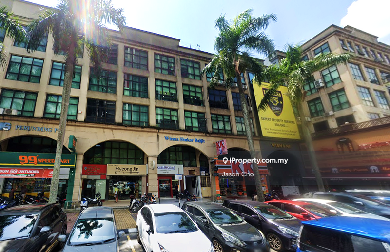 For Sale - BELOW MARKET 6 STOREY CORNER FREEHOLD SHOP WITH LIFT