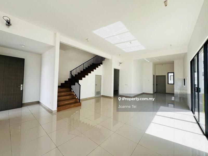 Rumah Berkembar untuk Dijual di Cyber 10, Cyberjaya oleh Joanne Tei - iProperty.com.my