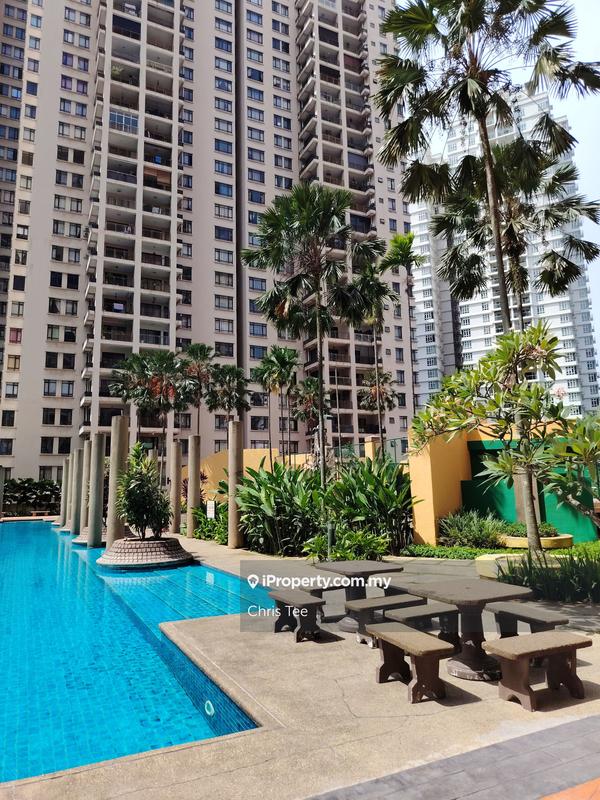 Condominium for Sale in Royal Domain Sri Putramas 2 by Chris Tee - iProperty.com.my