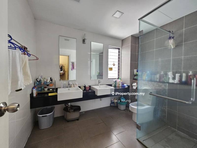 Rumah Teres 2-Tingkat untuk Dijual di Jade Hills, Kajang oleh Stacy Young - iProperty.com.my