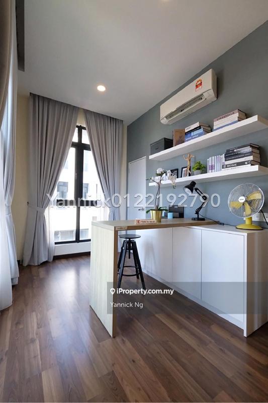 Townhouse for Sale in Seri Kembangan, Seri Kembangan by Yannick Ng - iProperty.com.my