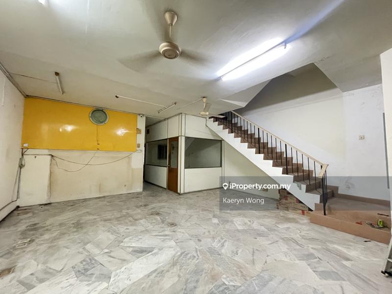 3-storey Terraced House for Sale in Taman Putri Jaya, Cheras by Kaeryn Wong - iProperty.com.my