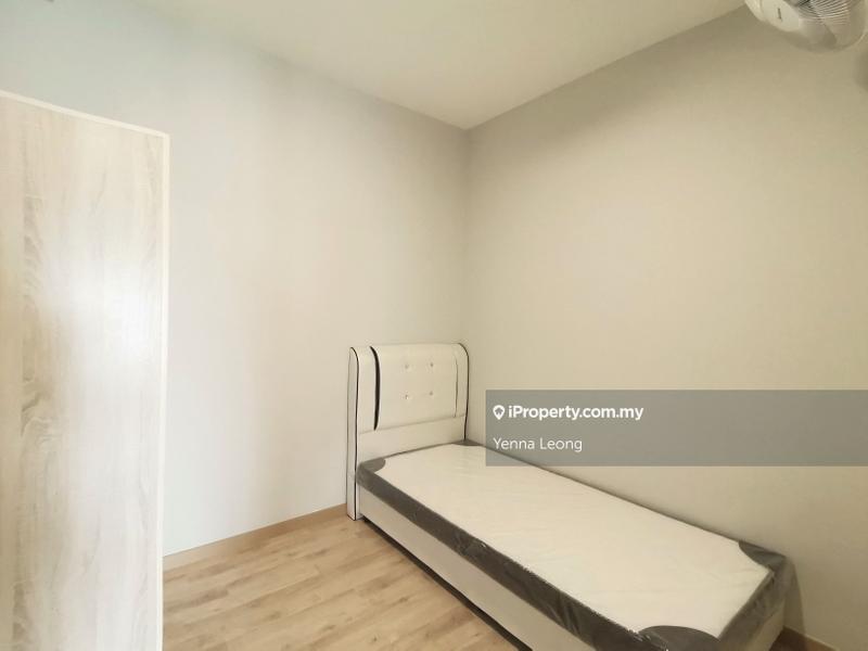 Kediaman Servis untuk Dijual di Emporis oleh Yenna Leong - iProperty.com.my